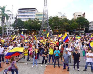 Armenia se sumó a la jornada nacional en defensa de la soberanía y respaldo al Gobierno