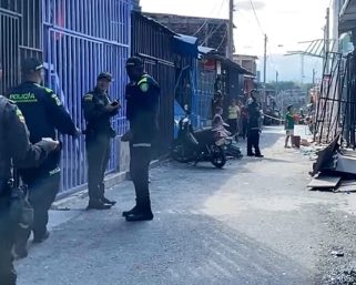 Homicidio en el barrio Las Colinas de Armenia: Un hombre fallecido y una mujer herida tras ataque sicarial