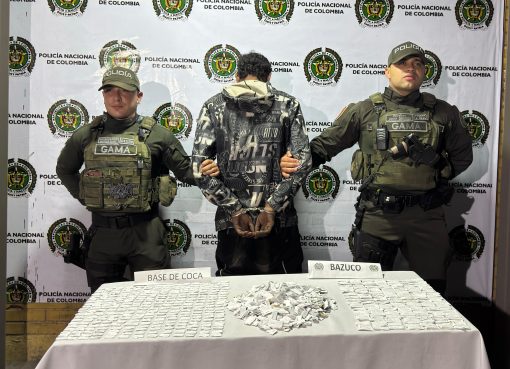 Ofensiva contra el microtráfico en el sur de Armenia: Dos capturados y el retiro de casi un kilo de cocaína