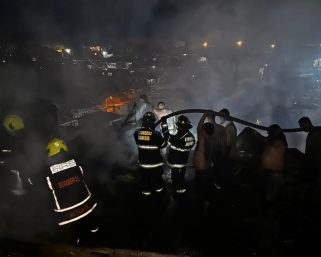 Tragedia total: 20 viviendas quemadas, más de 100 personas afectadas y 6 mascotas consumidas por las llamas en incendio al sur de armenia