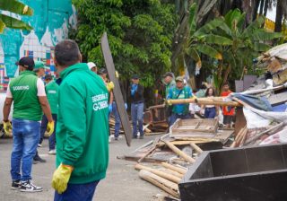 Fin a la ocupación en los puentes de La Cejita: 48 vendedores fueron reubicados en el Centro Comercial del Café
