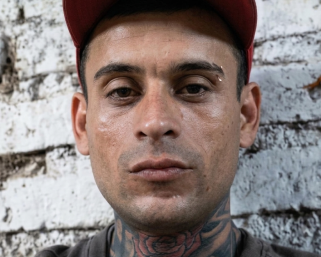 Homicidio en el barrio Génesis: Alias “Caníbal” fue asesinado mientras departía en vía pública