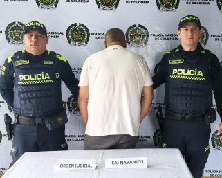 Capturado hombre de 30 años con orden judicial por tráfico de drogas en el barrio Los Naranjos