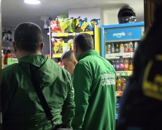 Autoridades de Armenia cierran establecimiento y detectan licor adulterado en operativos nocturnos